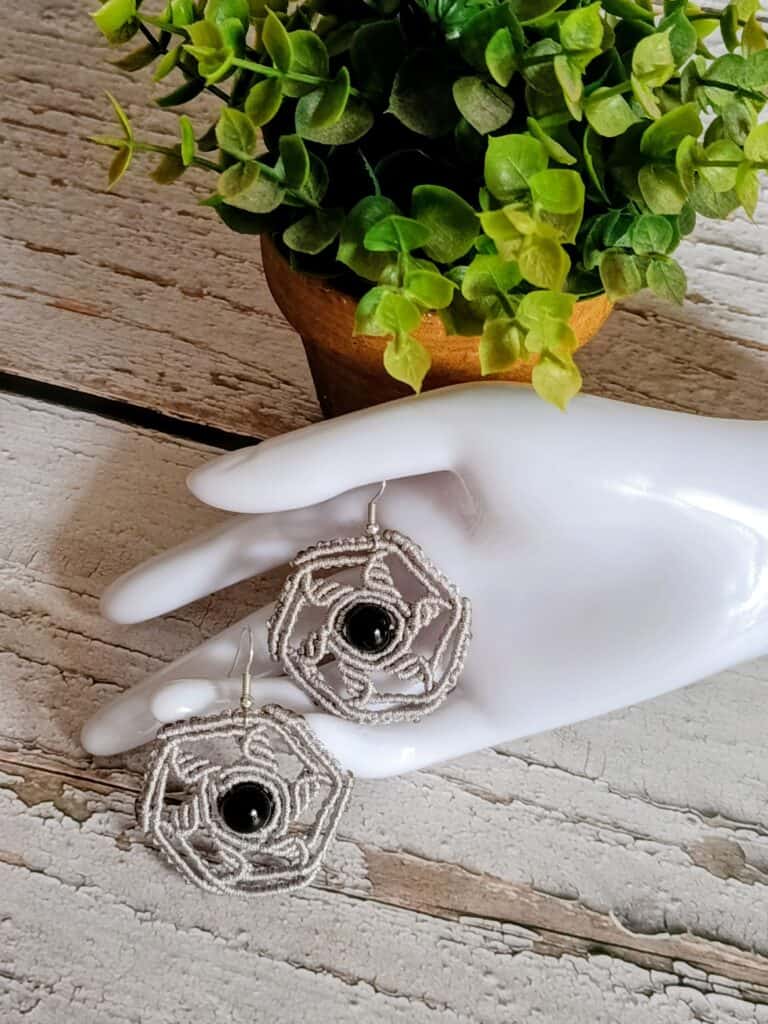 Boho χειροποίητα σκουλαρίκια γεωμετρικά macrame