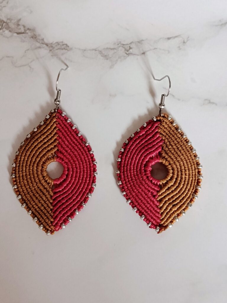 Χειροποίητα boho σκουλαρίκια macrame