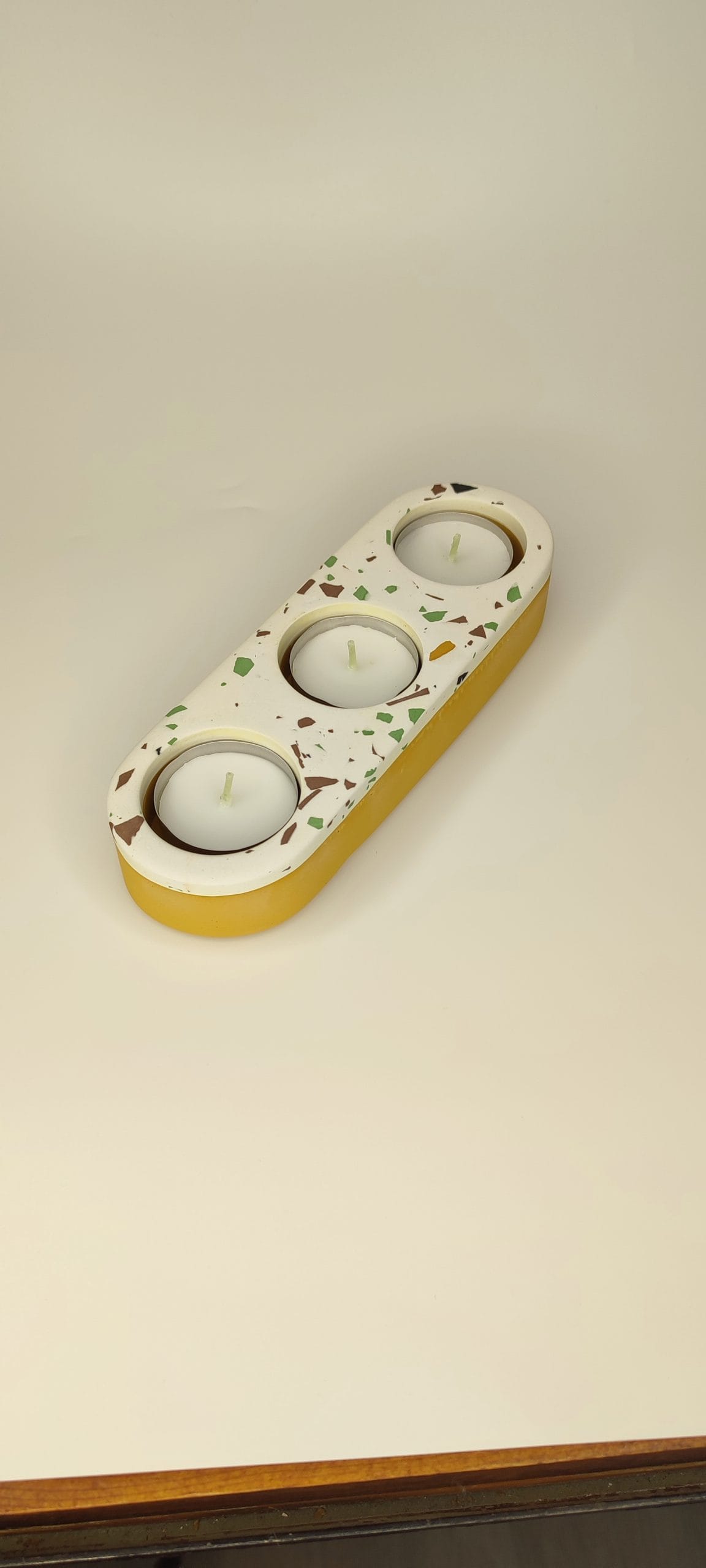 Βάση ρεσώ με 3 θέσεις Terrazzo