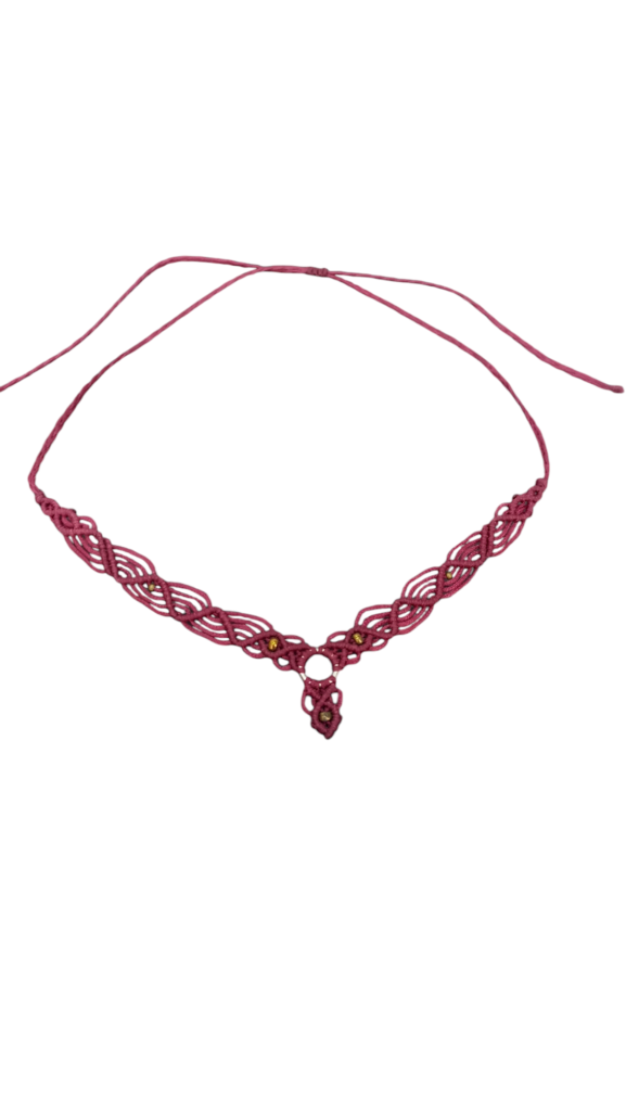 Macrame κολιέ σε χρώμα μπορντό