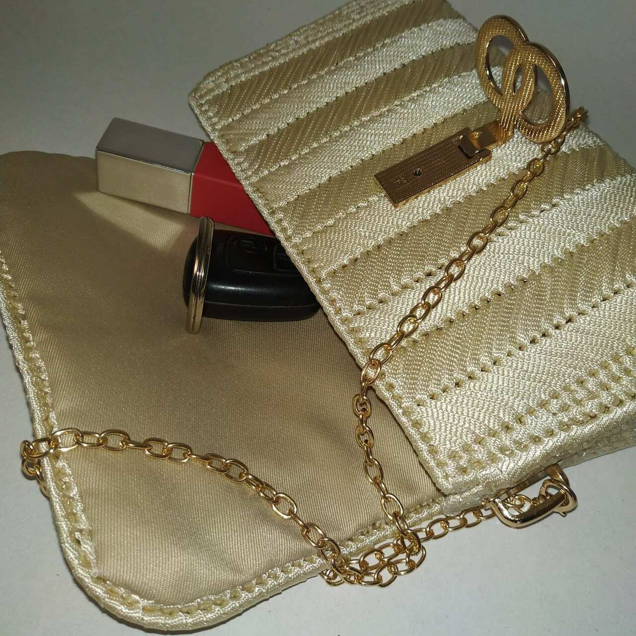 Χειροποίητο αμπιγιέ σαμπανί κεντητό clutch