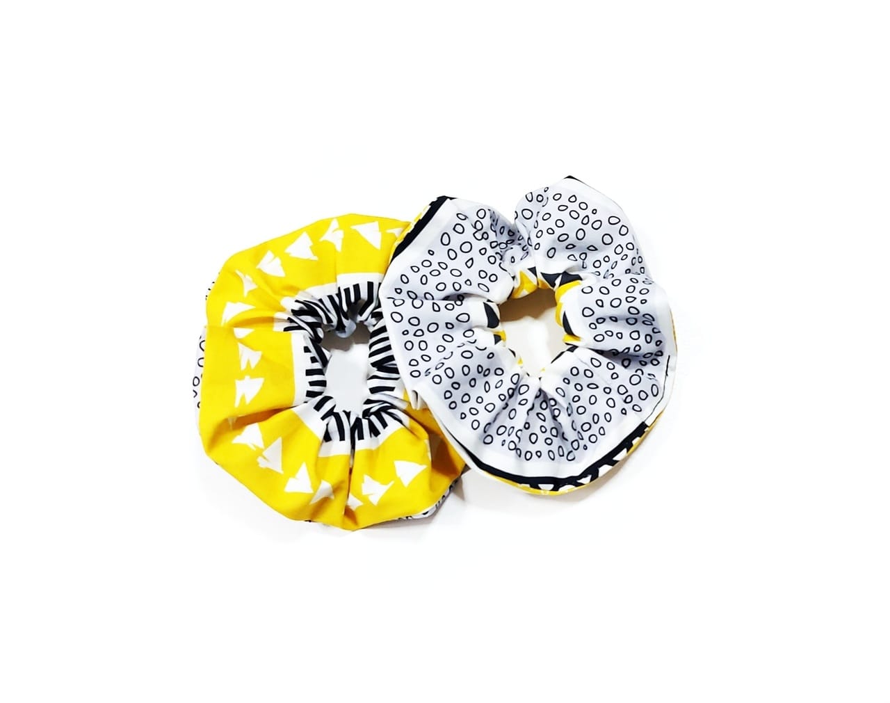 Scrunchie – Λαστιχάκι μαλλιών | Γεωμετρικά σχέδια κιτρινόμαυρο