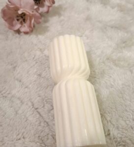 “Swirl Pillar Small”