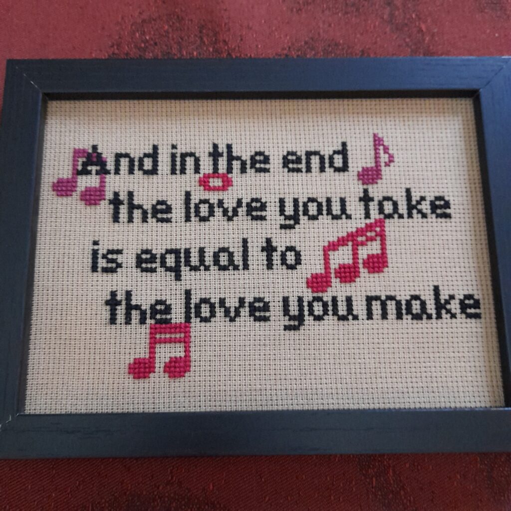 Κέντημα σταυροβελονιά "The End" by The Beatles