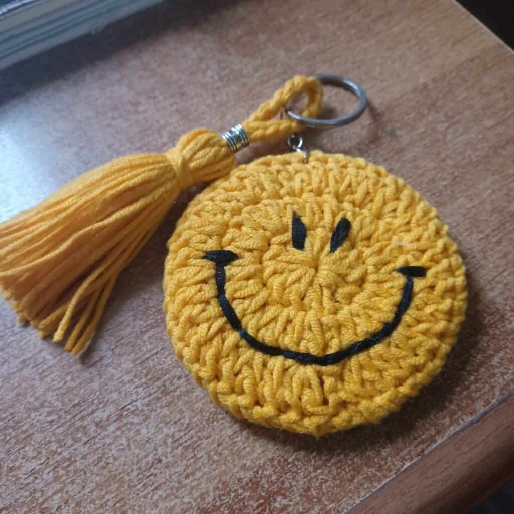 Πλεκτό μπρελόκ "Smile"