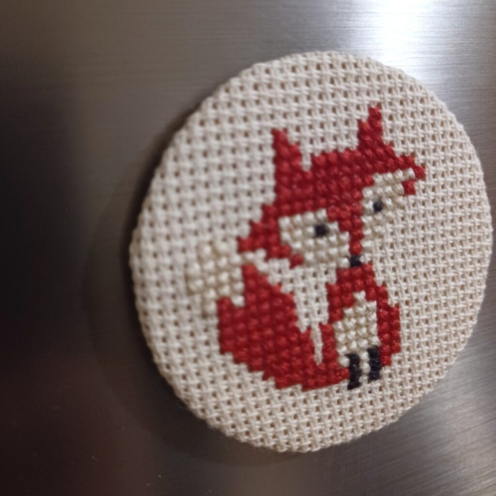 Fridge magnet fox