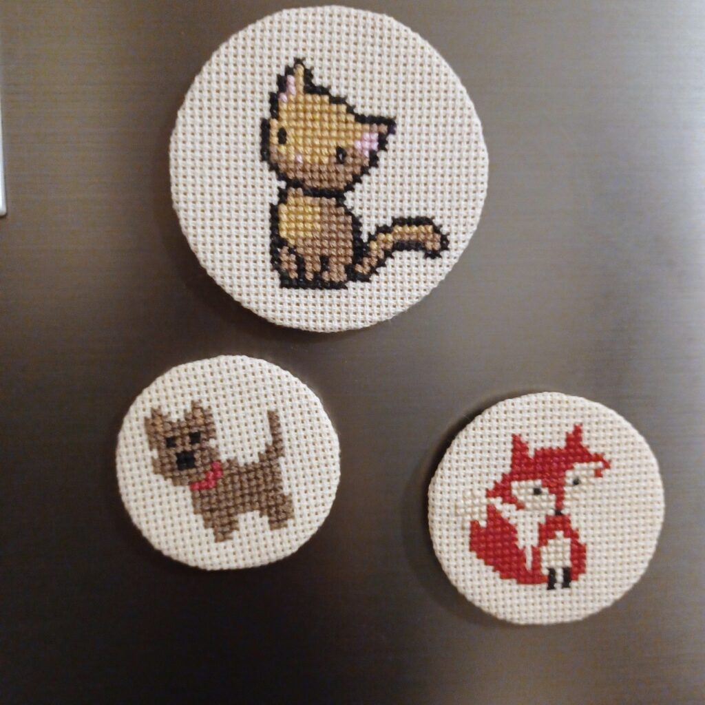 Fridge magnet fox