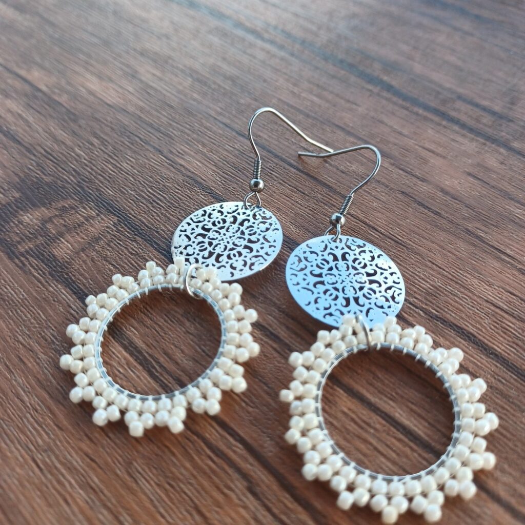 Κρεμαστά σκουλαρίκια "Doily"