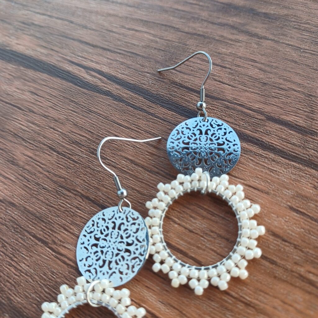 Κρεμαστά σκουλαρίκια "Doily"