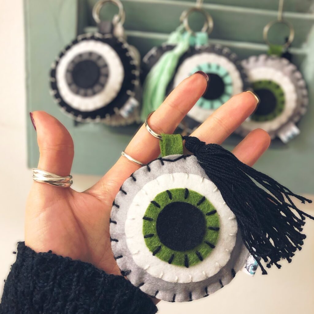 Mystic Charm Keychain – Χειροποίητο μπρελόκ από Felt