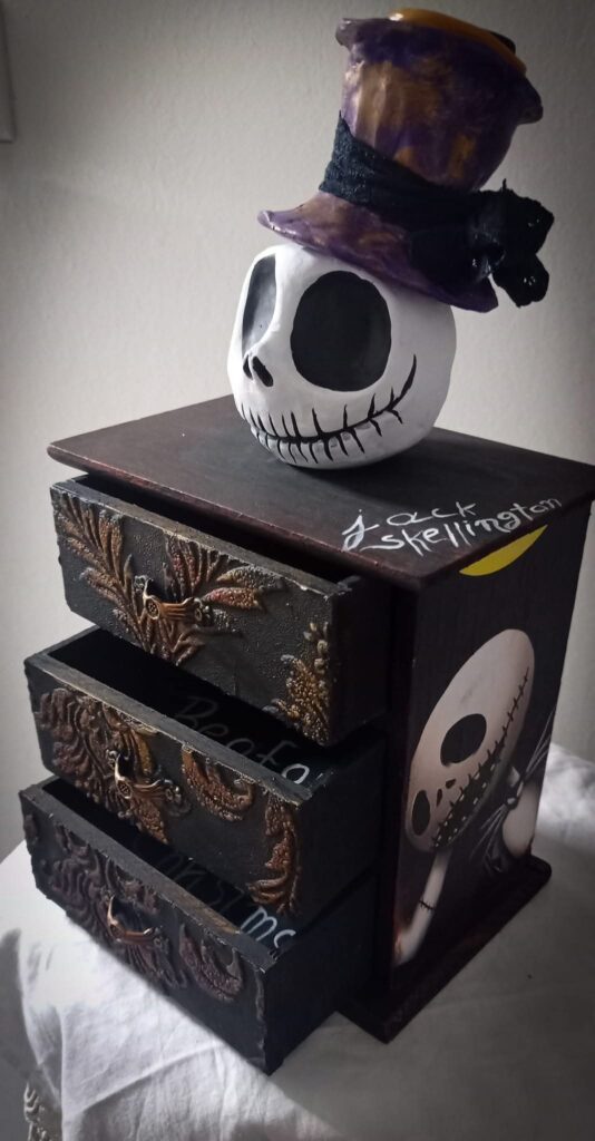 Μπιζουτιερα χειροποίητη nightmare before Christmas
