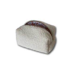 Ecru teddy beauty bag