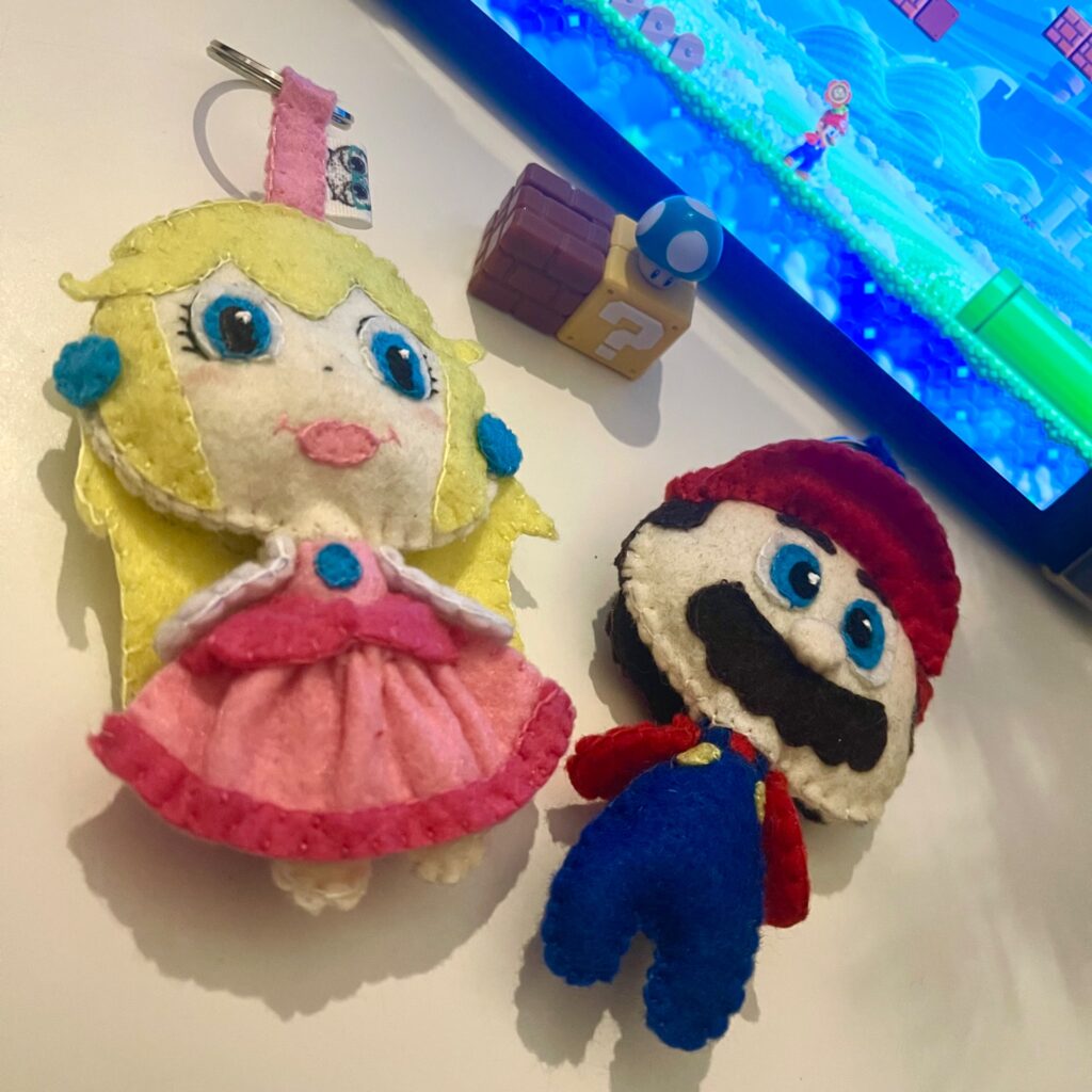 Super Mario & Peach - Χειροποίητο σετ μπρελόκ