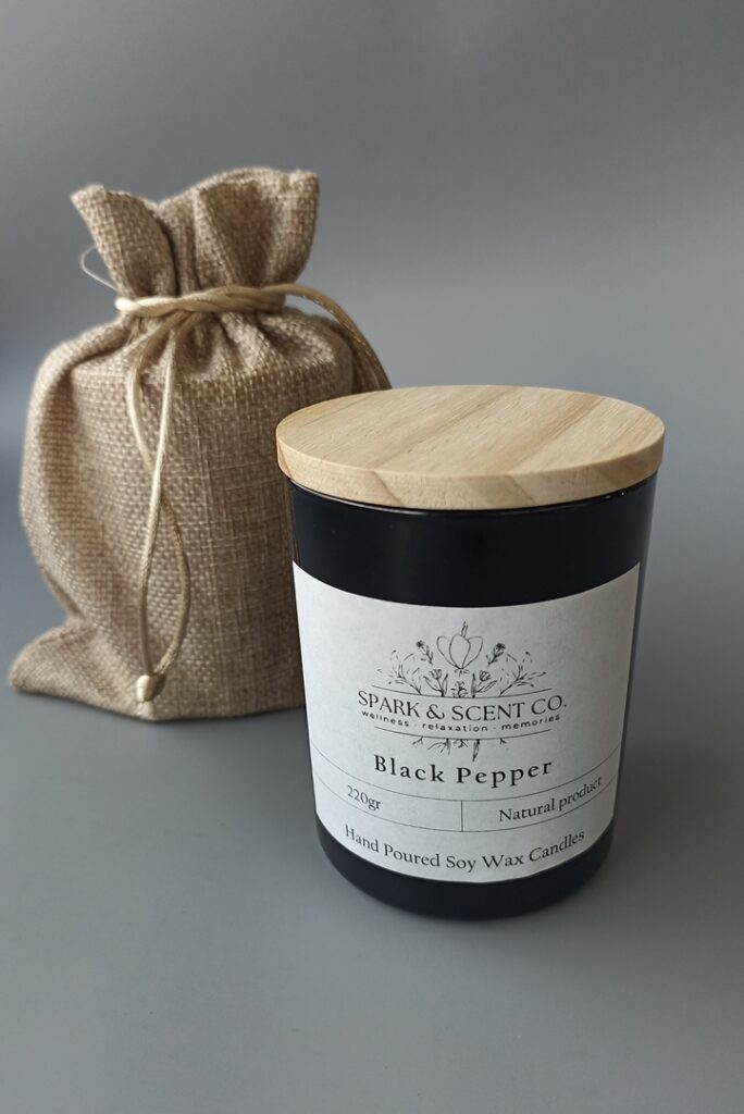 Αρωματικό κερί σόγιας Black Pepper 220g