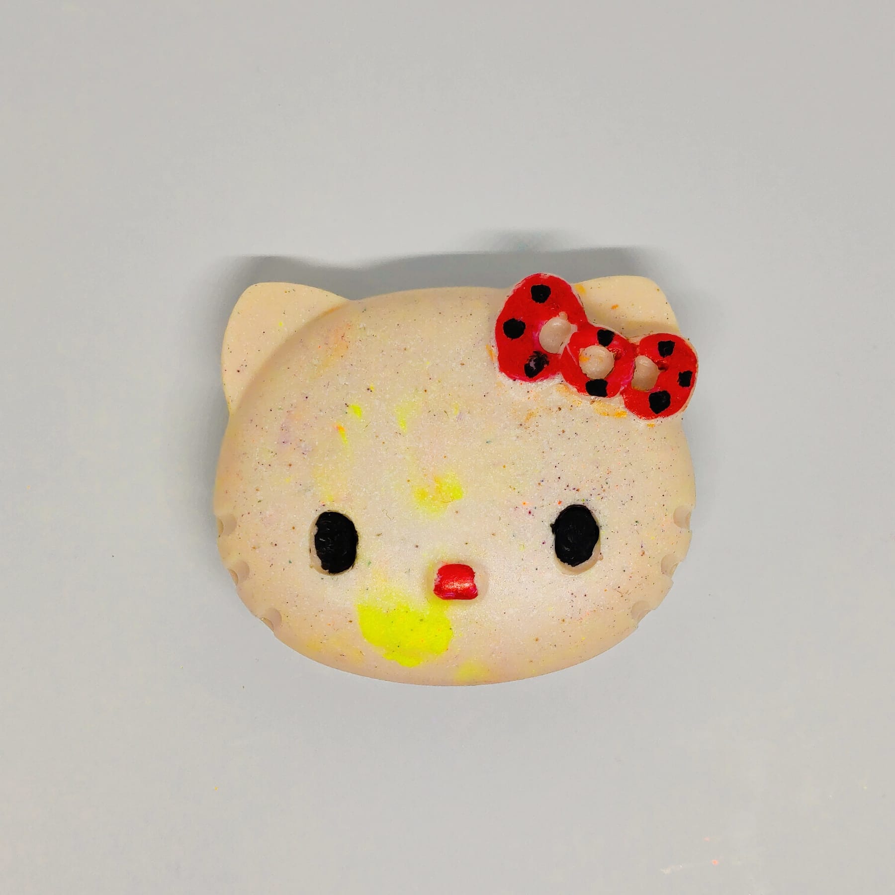 Σαπουνάκι hello kitty από χειροποίητη βάση γλυκερίνης 60gr