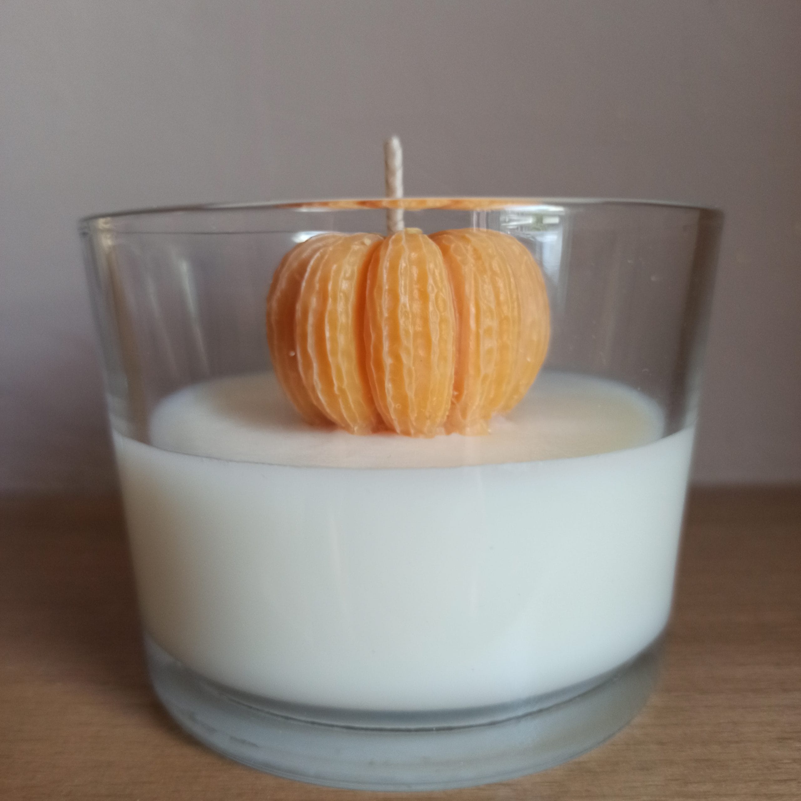 Κερί σόγιας Apple Pumpkin 100γρ σε γυάλινο ποτήρι
