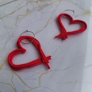 Handmade σκουλαρίκια “linear heart” κόκκινα