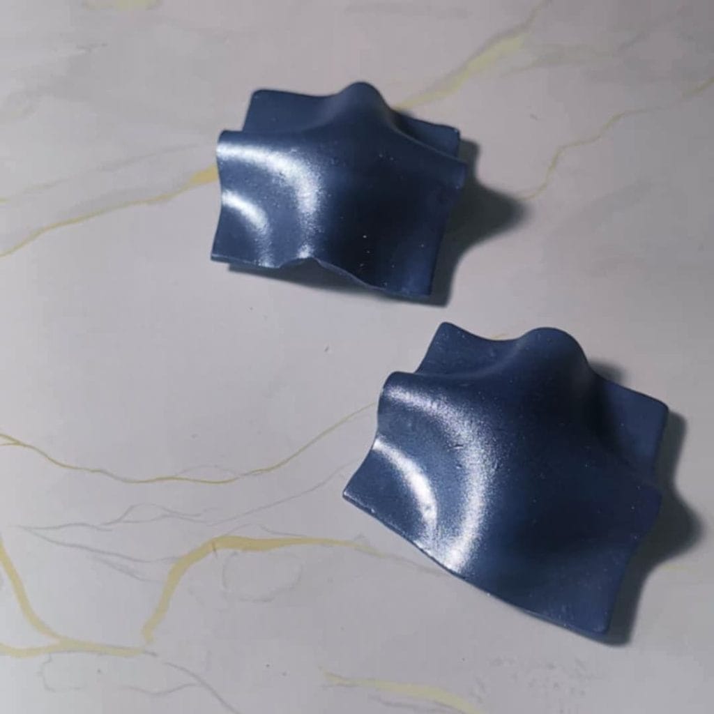 Handmade σκουλαρίκια "silky squares" μπλέ μετταλικο