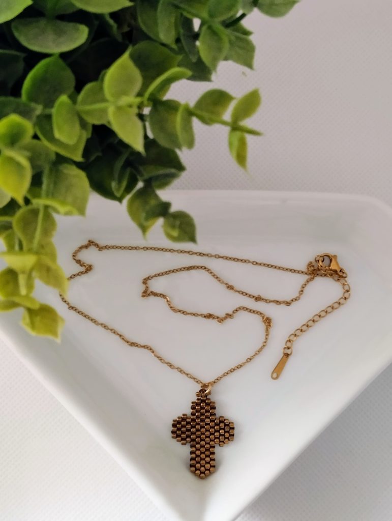 Ατσάλινο κολιέ σταυρός vintage miyuki