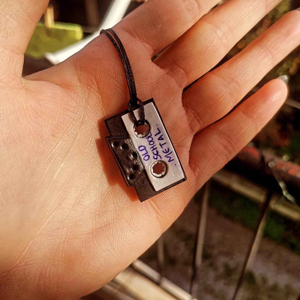 Handmade μπρελόκ "old school" ασπρόμαυρο
