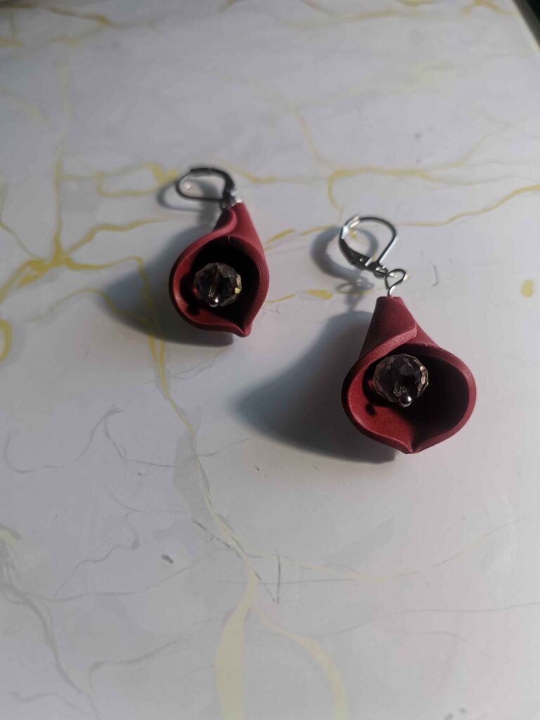 Handmade σκουλαρίκια "Lily bell" Μπορντό