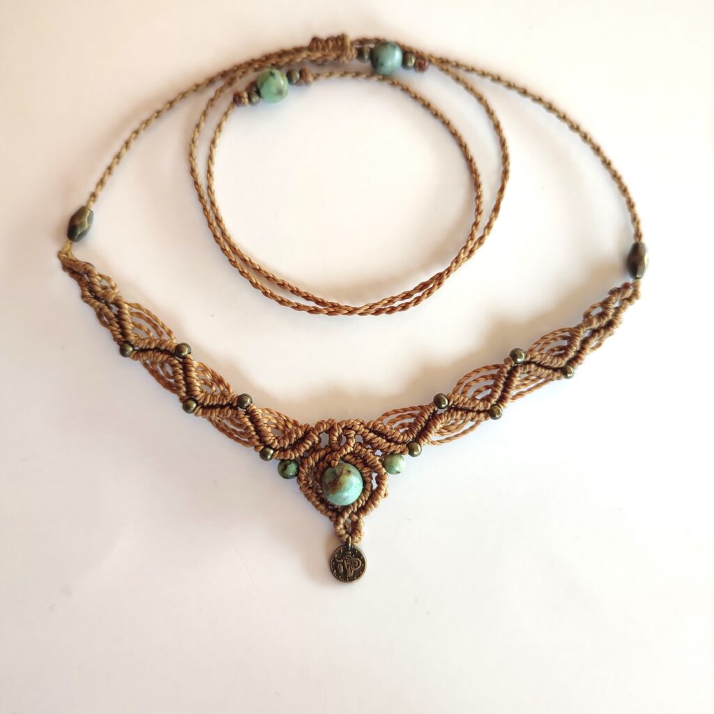 Κολιέ τσόκερ boho μακραμέ