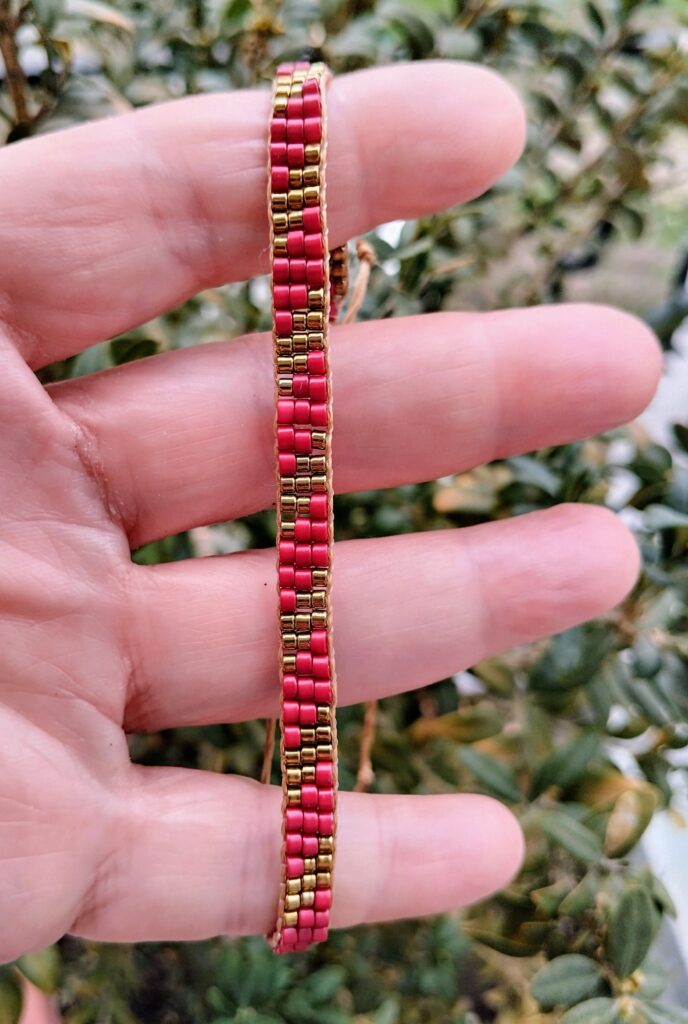 Βραχιόλι χεριού γυναικείο miyuki macrame
