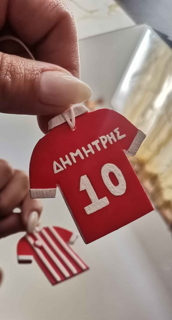 Χειροποίητο μπρελόκ από πολυμερικο πηλο κόκκινο λευκό