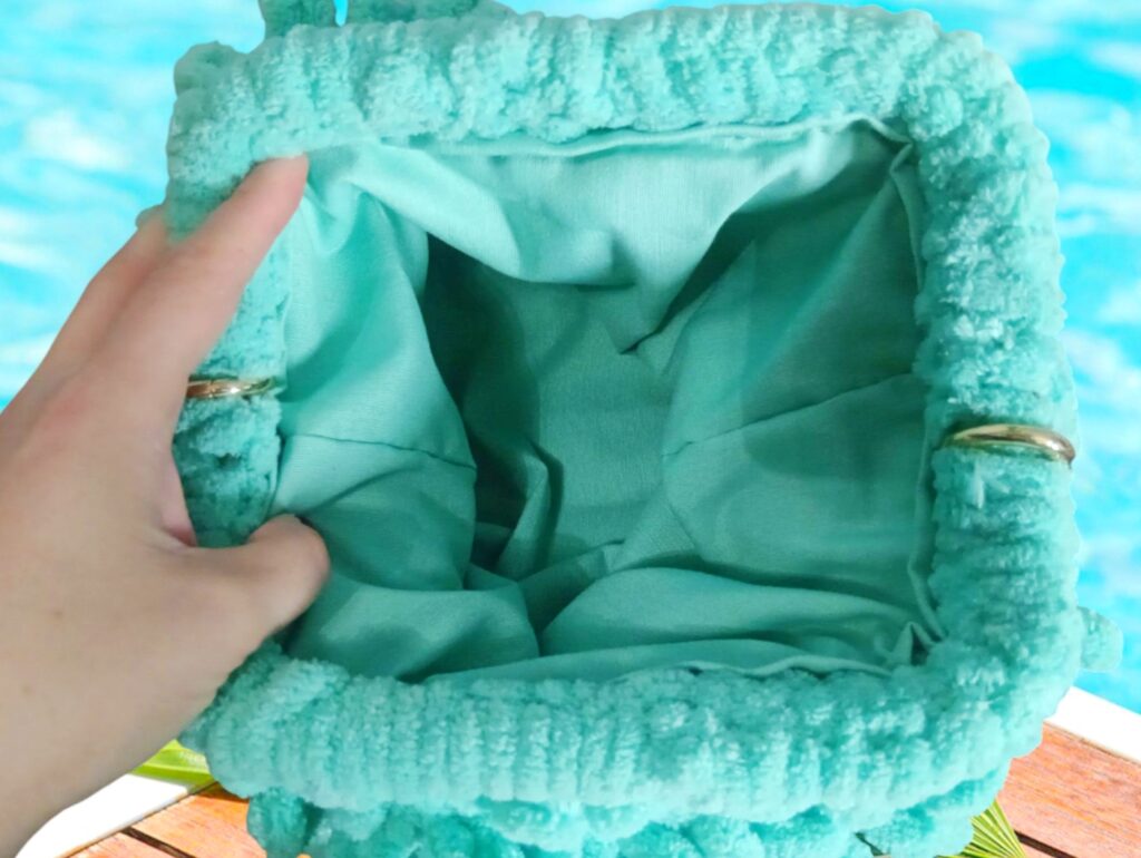 Viral puffy bag