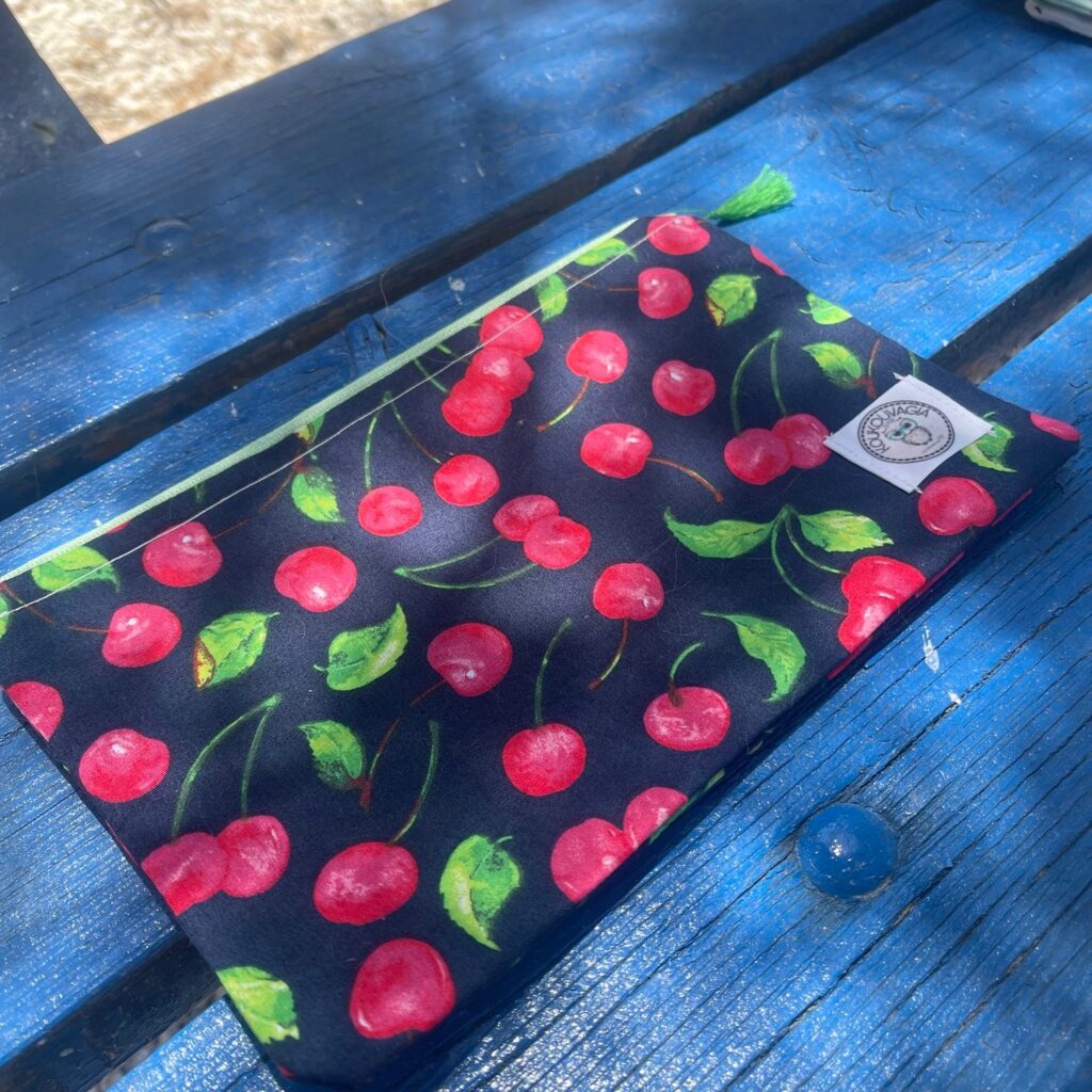 Χειροποίητο βαμβακερό νεσεσέρ Cherries Overload