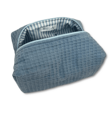 Blue pique beauty bag