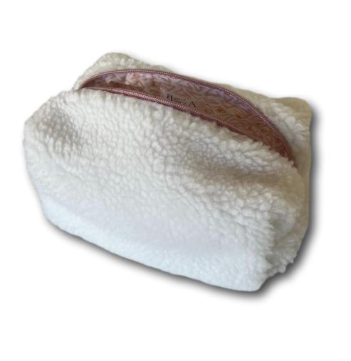 White boucle-triangles beauty bag