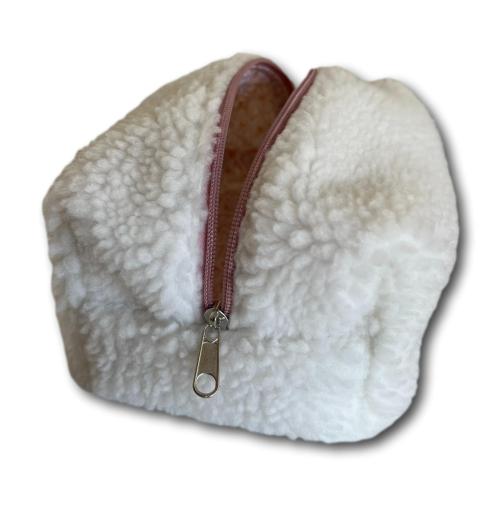 White boucle-triangles beauty bag