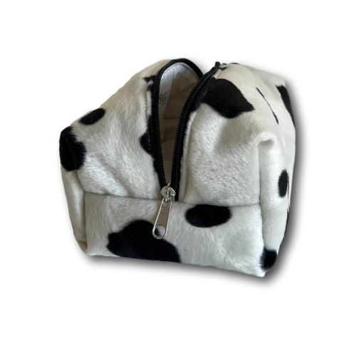 Cow beauty bag