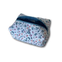 Fruity beauty bag
