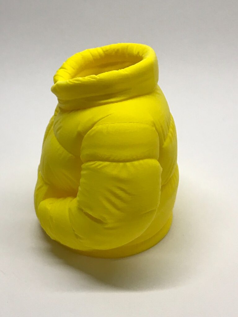 Μολυβοθήκη 3D Printed "Puffer Jacket Pencil Holder"