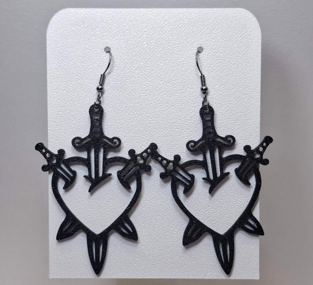 Σκουλαρίκια Sacred Heart with Swords - Black Gothic Dangles
