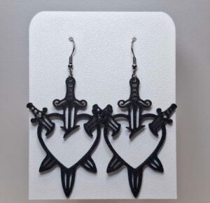 Σκουλαρίκια Sacred Heart with Swords – Black Gothic Dangles