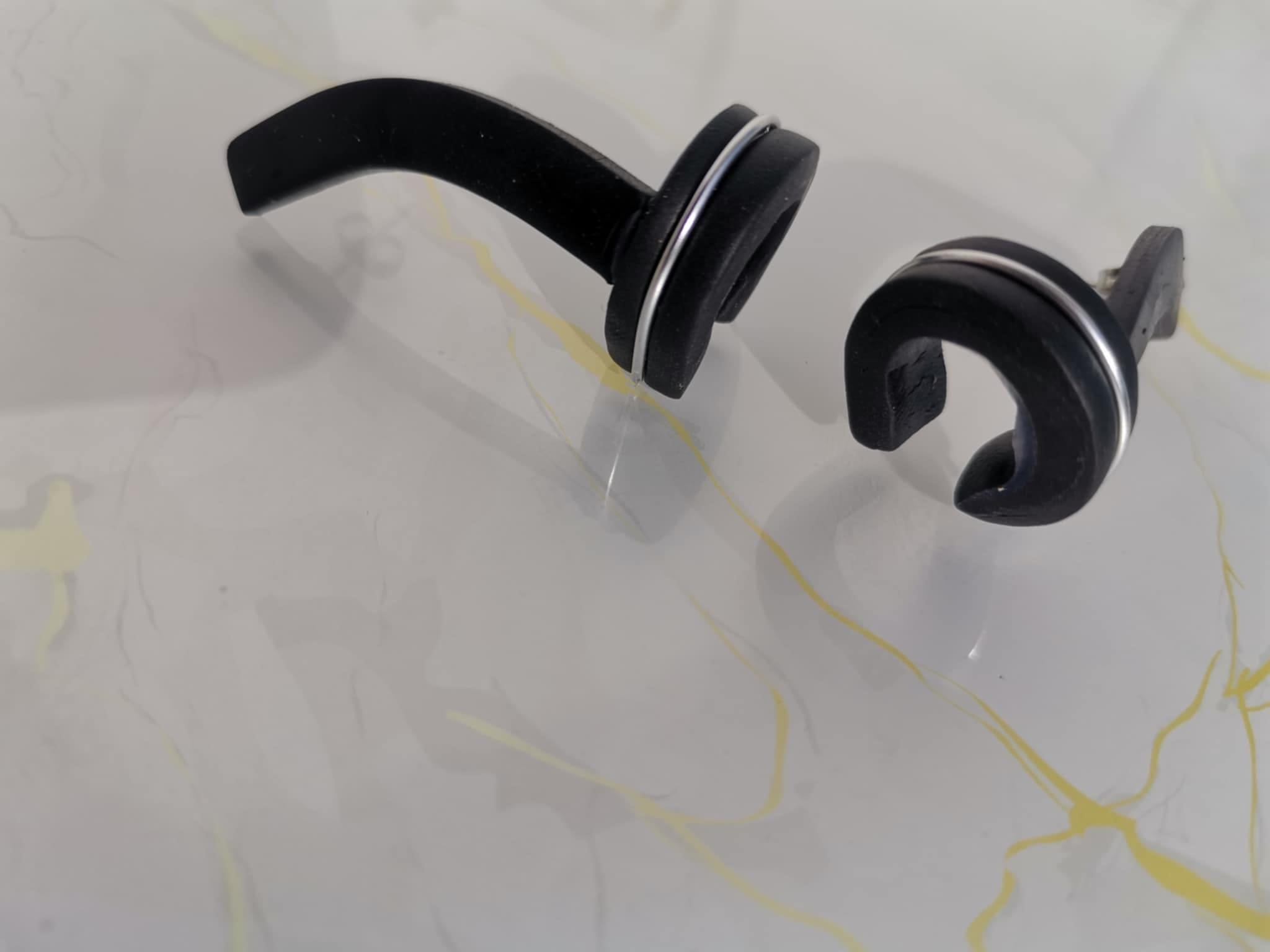 Handmade σκουλαρίκια “cuffearrings” μαύρα