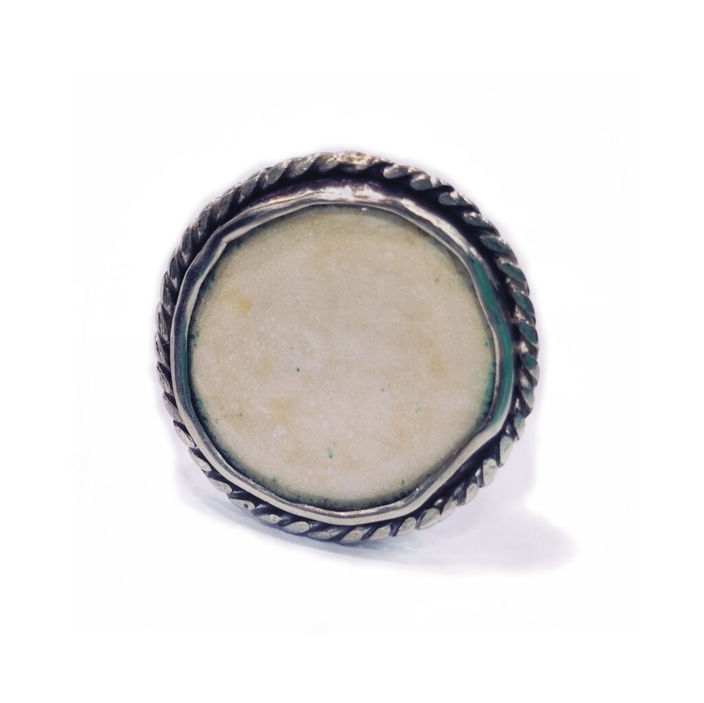 Δαχτυλίδι με αυξομείωση και μπεζ σμάλτο ivory