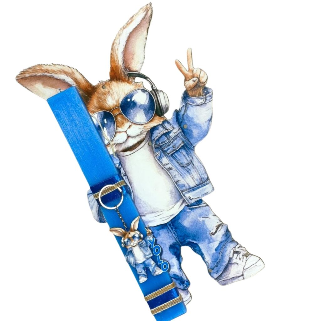 Πασχαλινή λαμπάδα με πλάτη YOLO - cool bunny