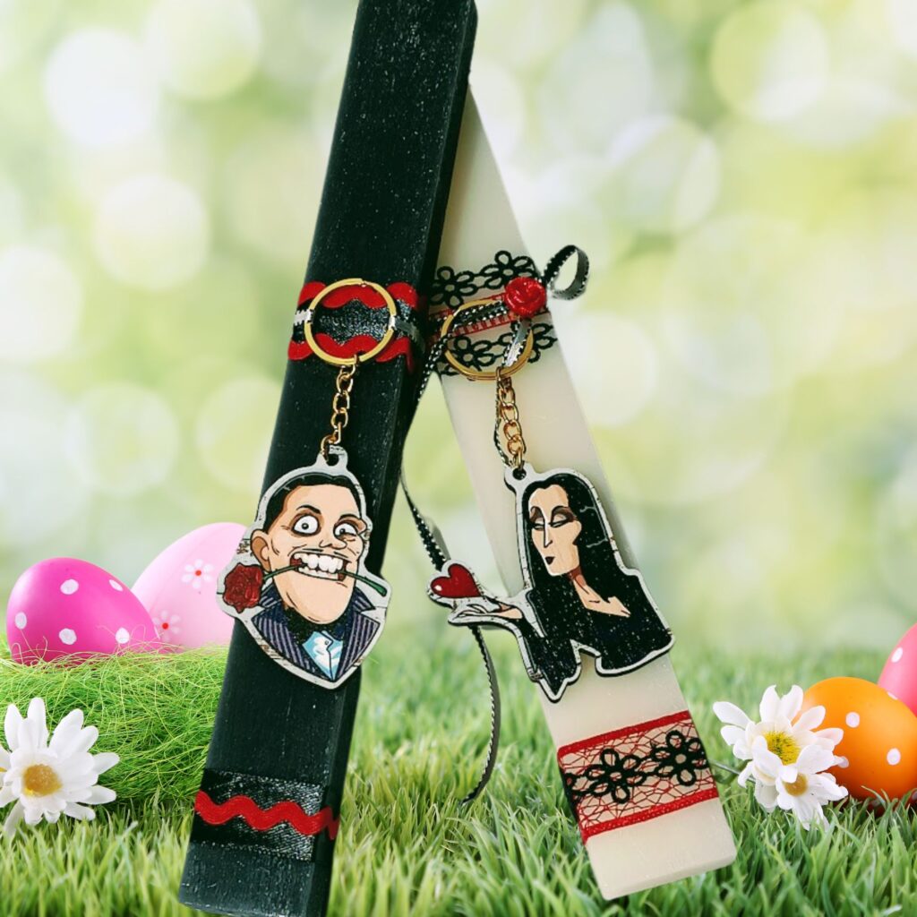 Πασχαλινές λαμπάδες για ζευγάρι Adam's family